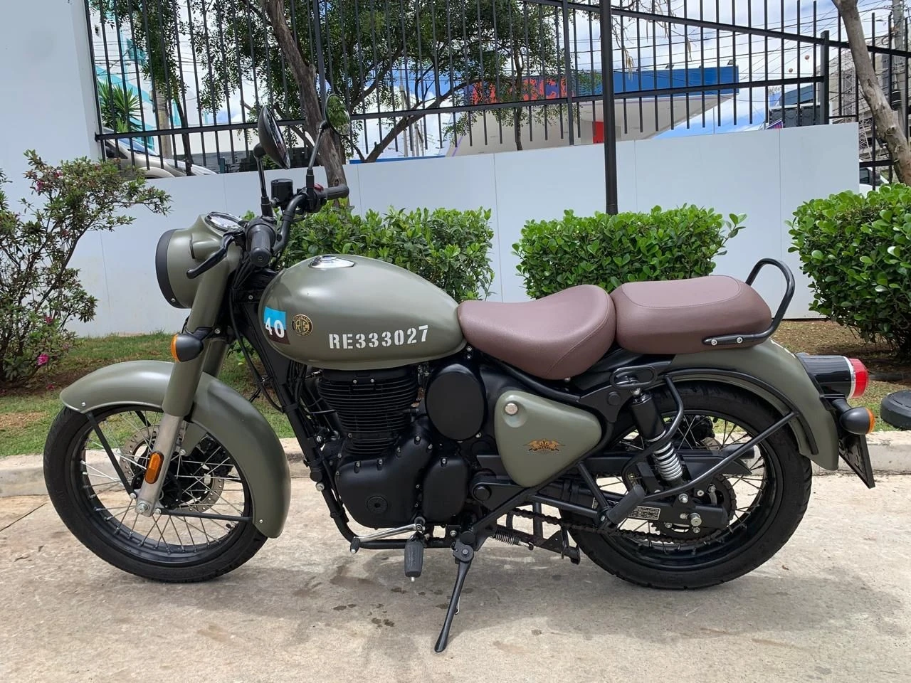 ROYAL ENFIELD CLASSIC 500