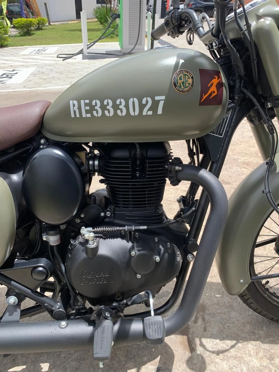 ROYAL ENFIELD CLASSIC 500