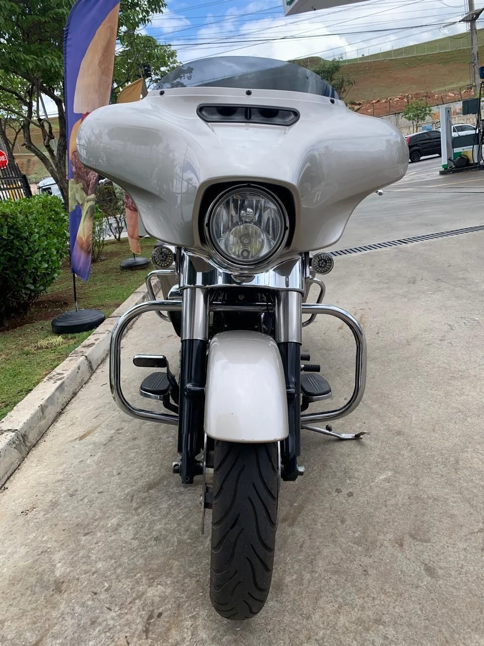 HARLEY-DAVIDSON STREET GLIDE SPECIAL