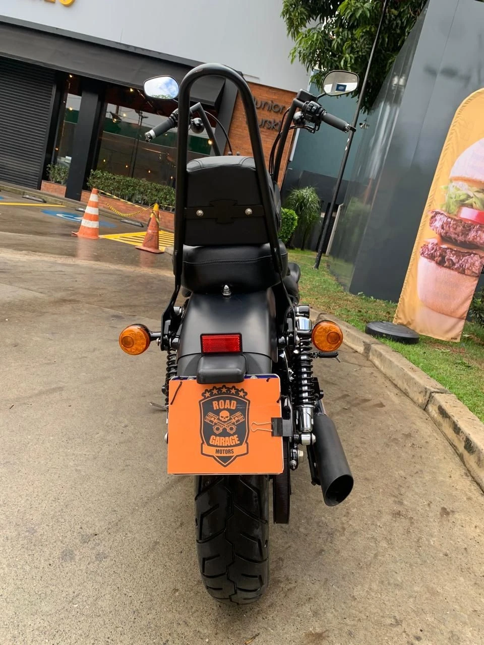 HARLEY-DAVIDSON SPORTSTER XL 883 N IRON