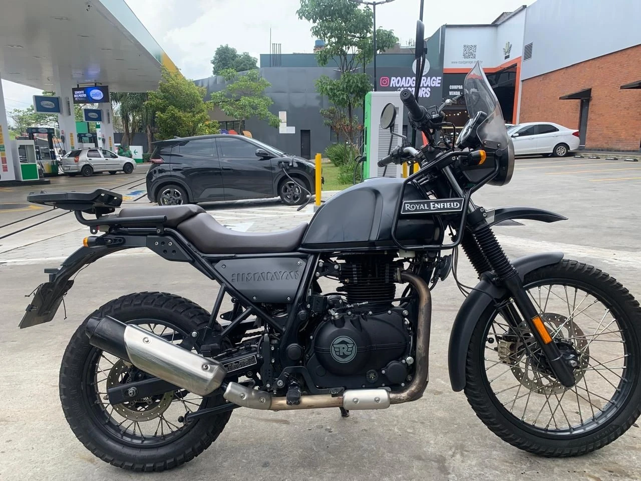 ROYAL ENFIELD HIMALAYAN