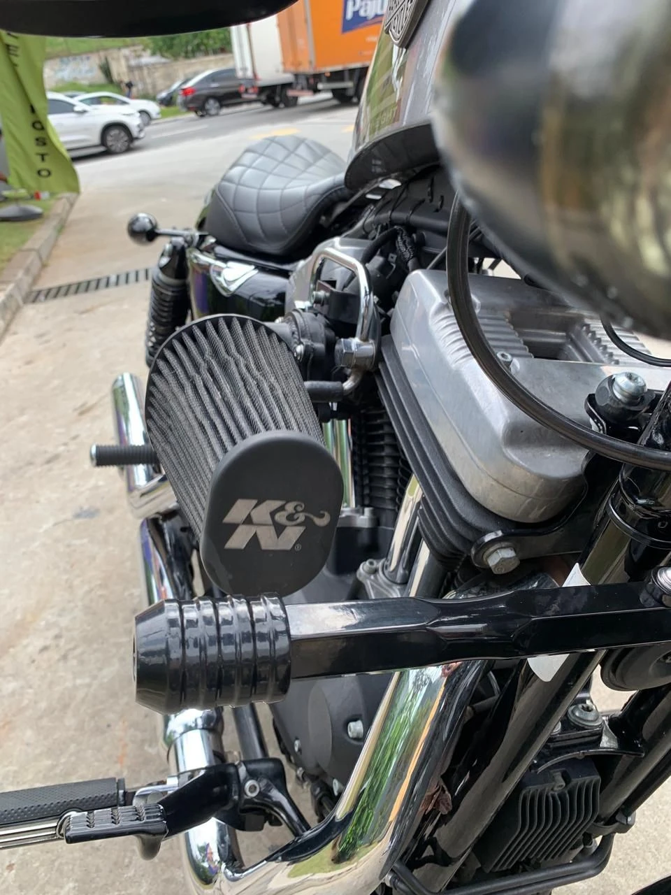 HARLEY-DAVIDSON SPORTSTER FORTY-EIGHT