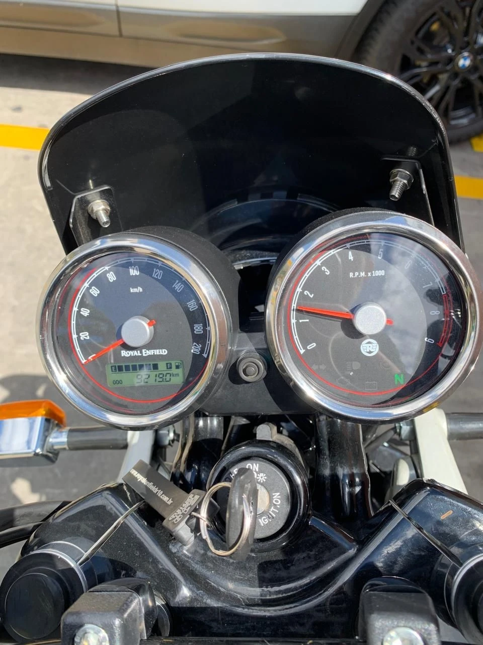 ROYAL ENFIELD INTERCEPTOR 