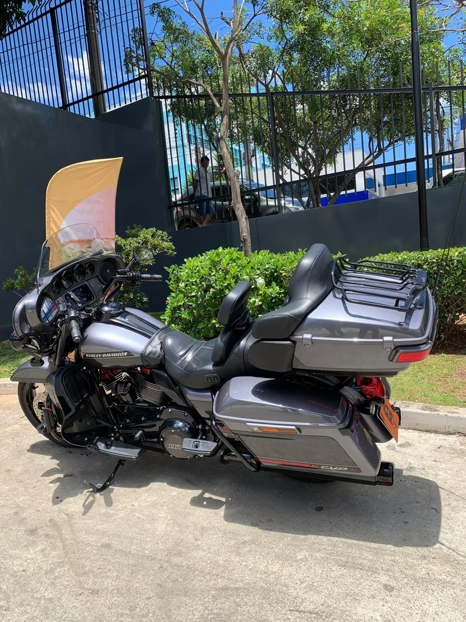 HARLEY-DAVIDSON CVO LIMITED