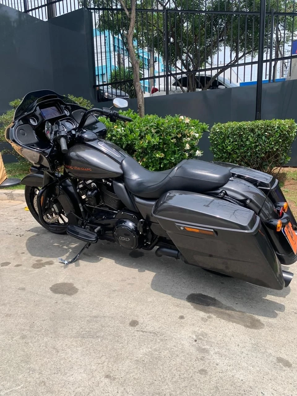 HARLEY-DAVIDSON ROAD GLIDE SPECIAL