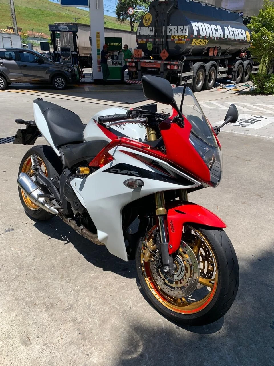 HONDA CBR 600F