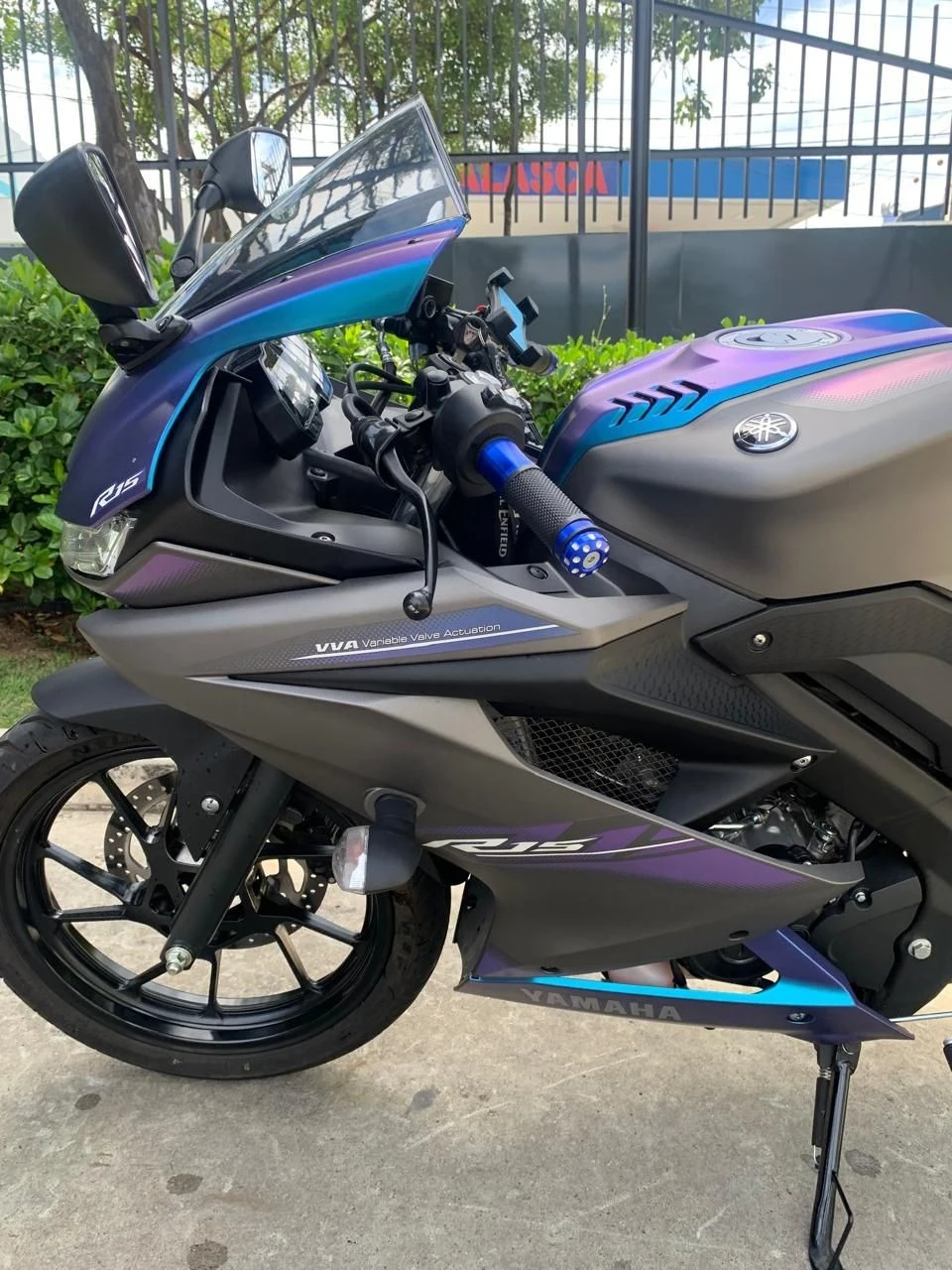 YAMAHA YZF R15