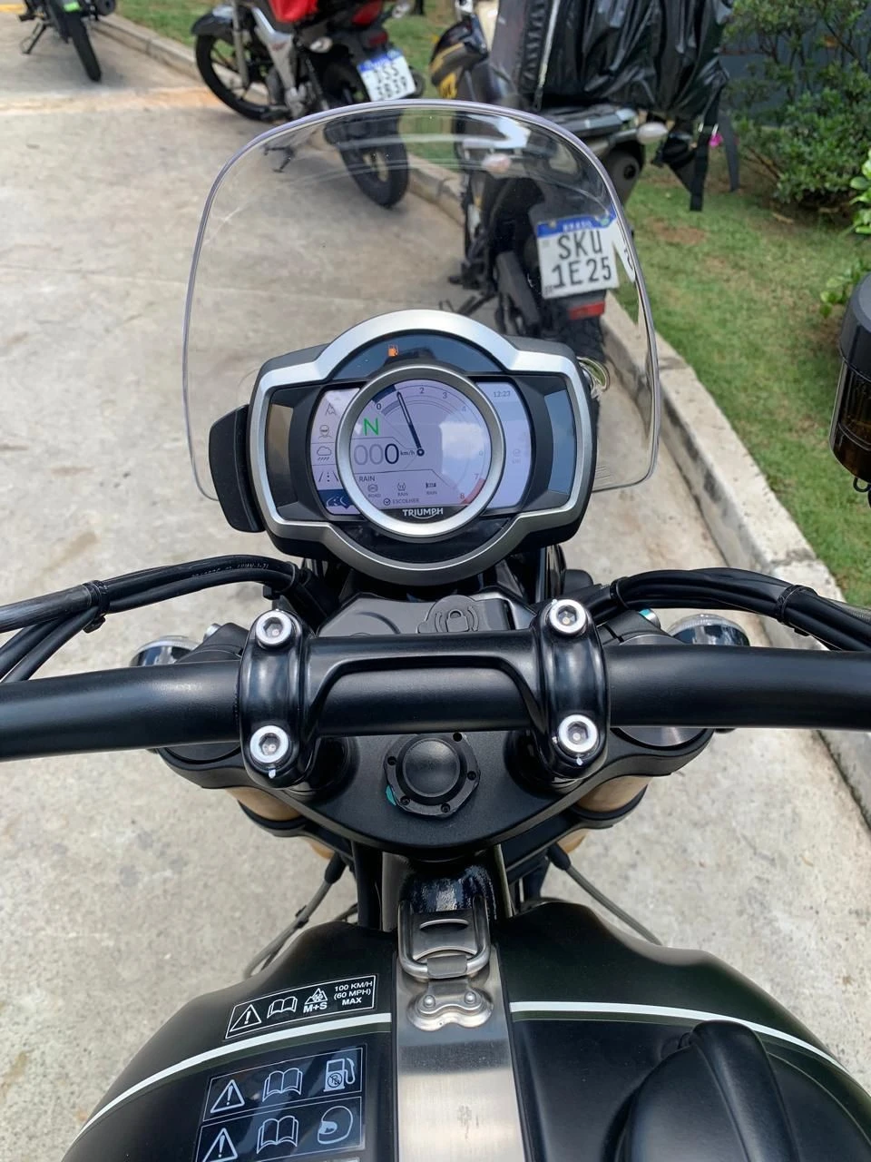 TRIUMPH BONNEVILLE SCRAMBLER 1200 XE