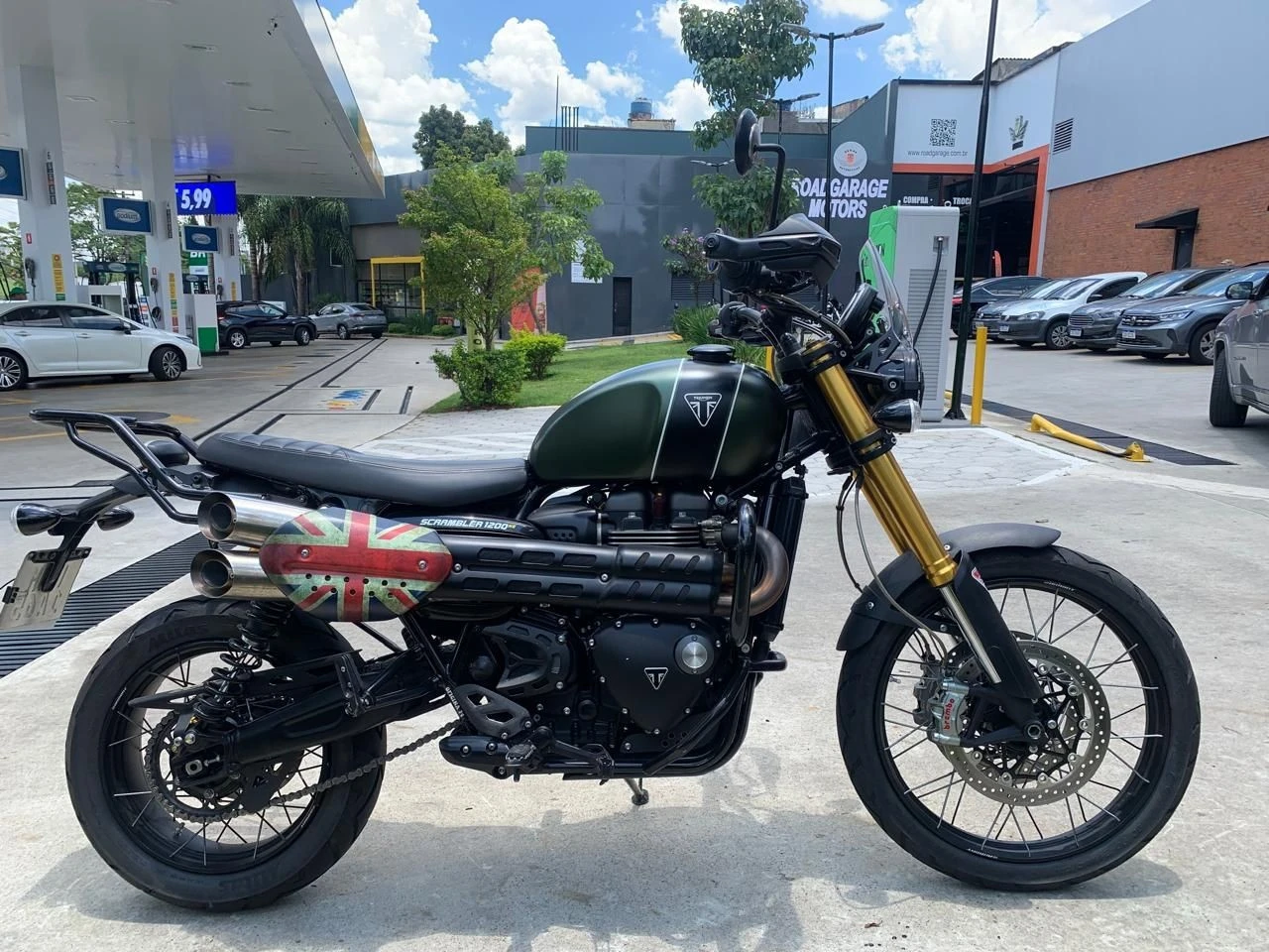 TRIUMPH BONNEVILLE SCRAMBLER 1200 XE