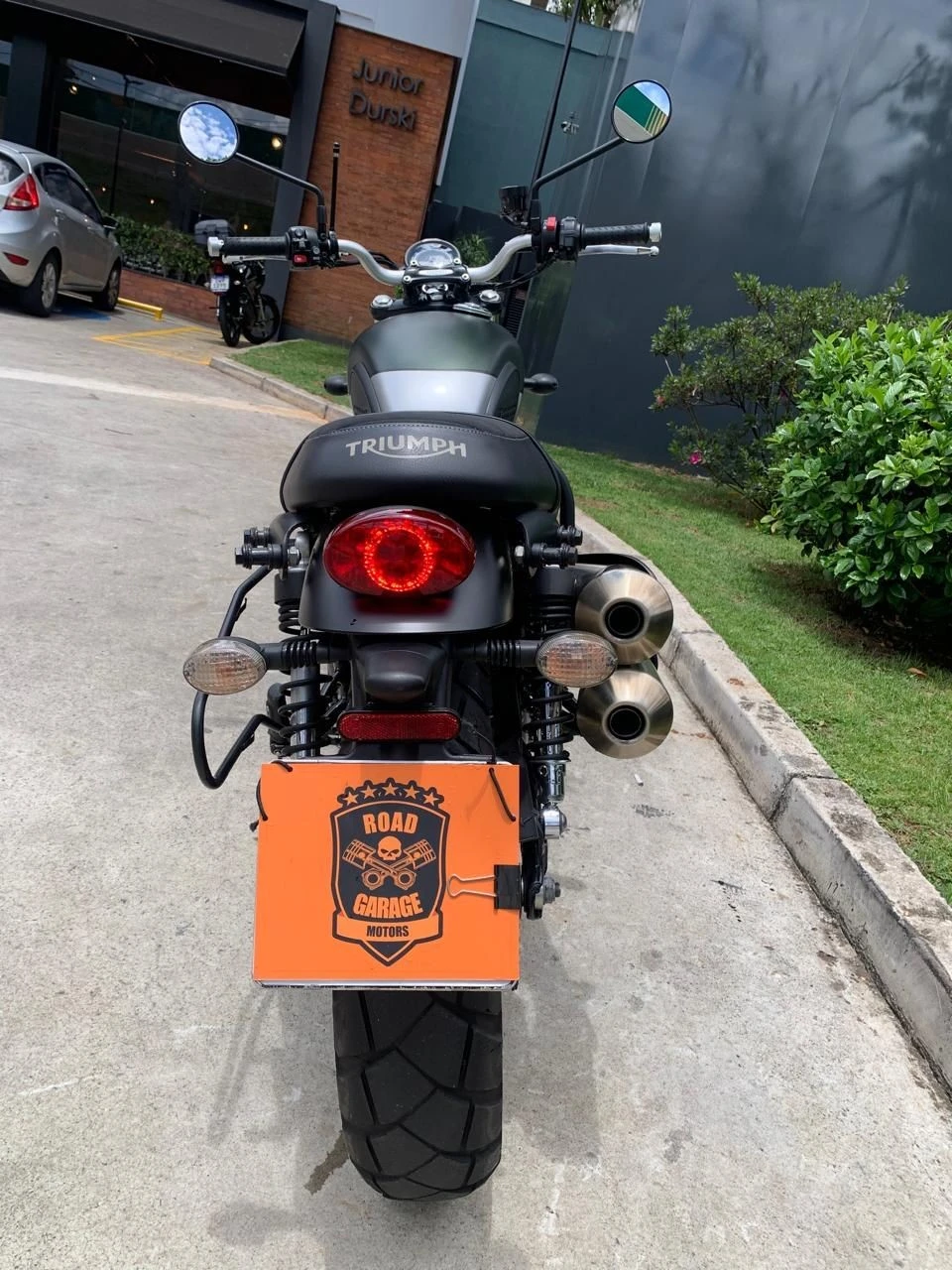 TRIUMPH STREET SCRAMBLER