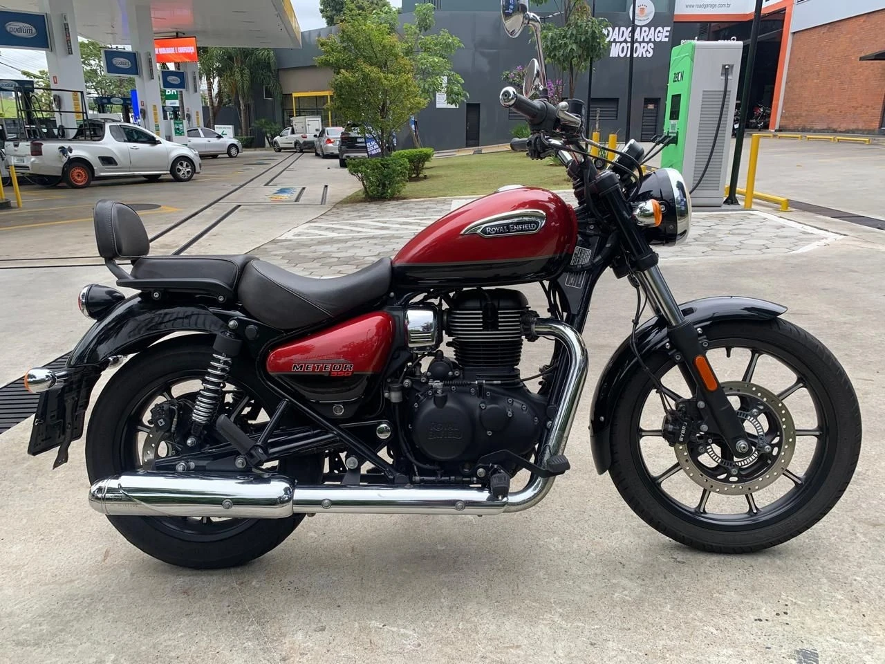 ROYAL ENFIELD METEOR 350 STELLAR