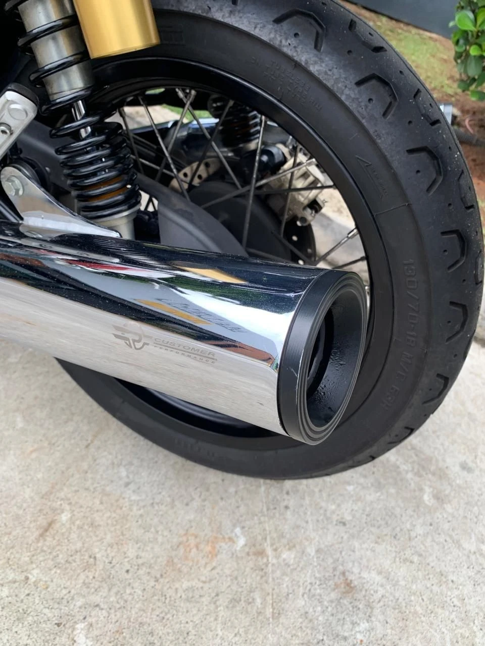 ROYAL ENFIELD INTERCEPTOR 