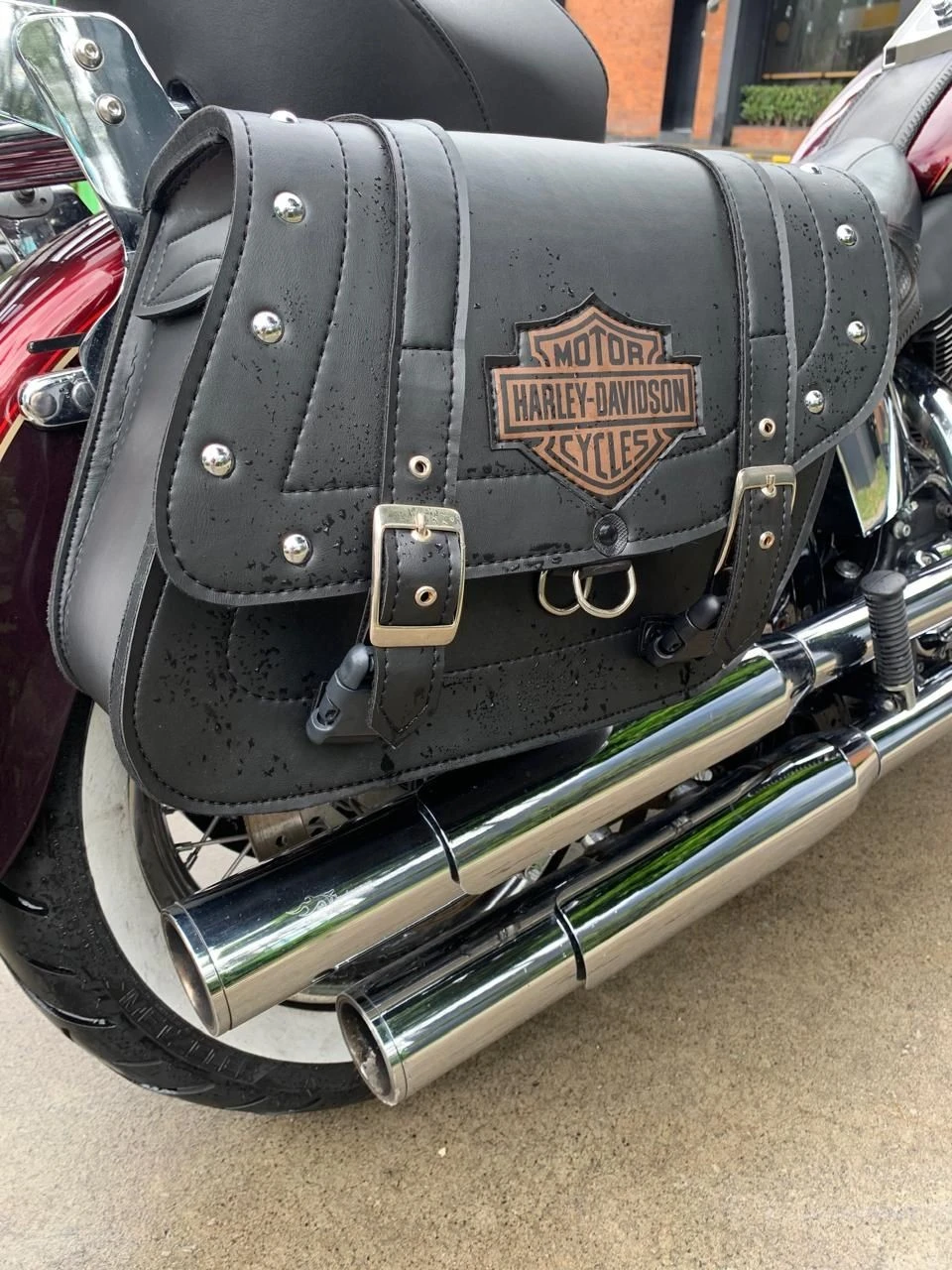 HARLEY-DAVIDSON HERITAGE SOFTAIL CLASSIC