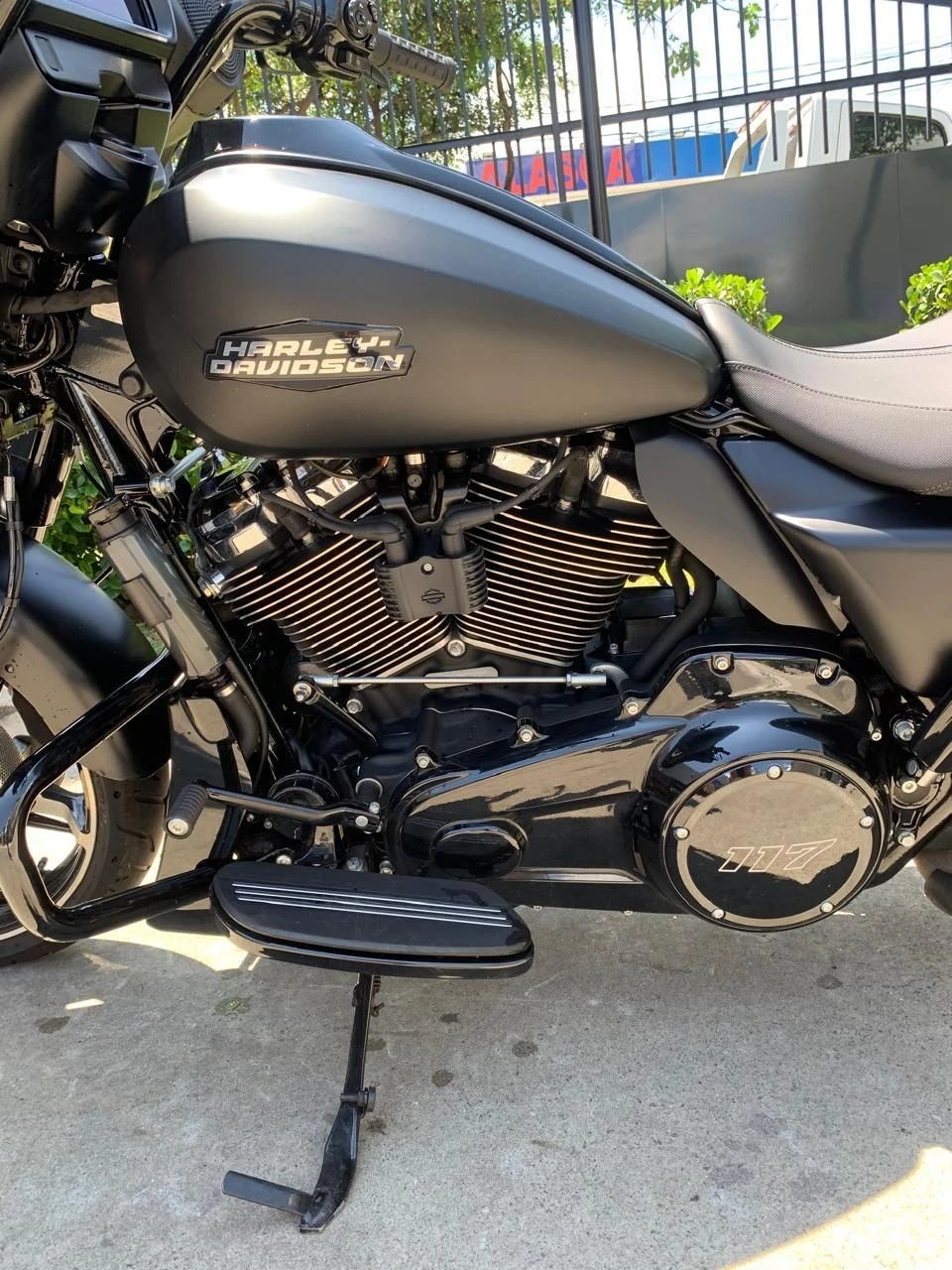 HARLEY-DAVIDSON STREET GLIDE SPECIAL