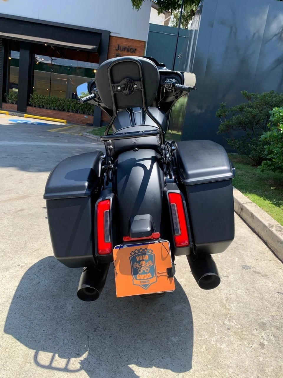 HARLEY-DAVIDSON STREET GLIDE SPECIAL