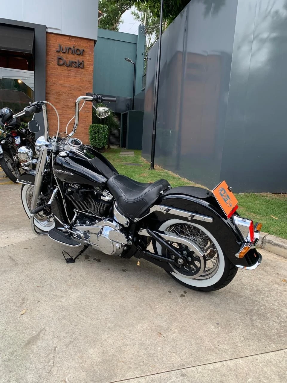 HARLEY-DAVIDSON SOFTAIL DELUXE