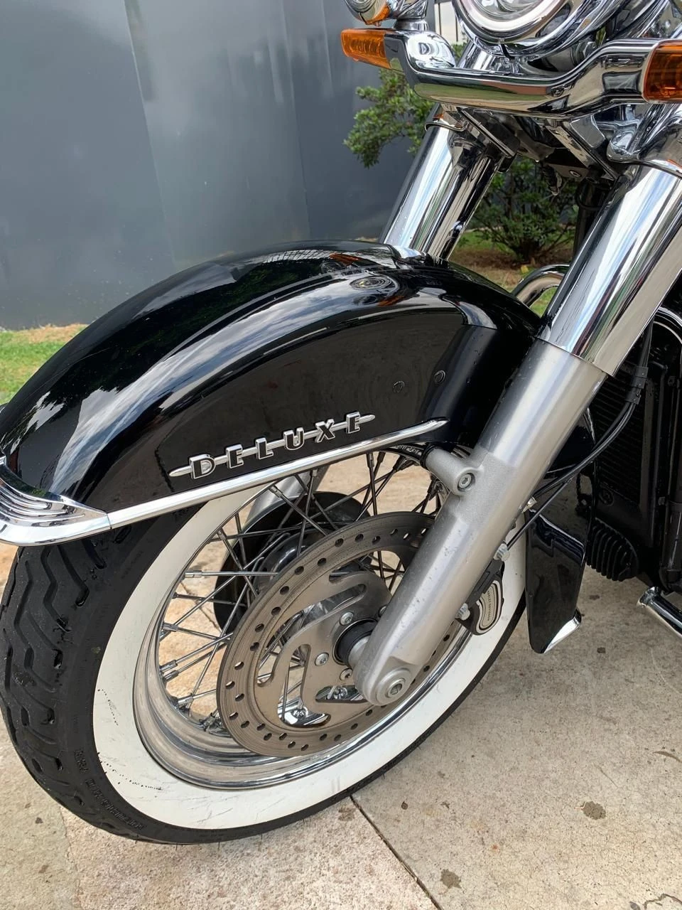 HARLEY-DAVIDSON SOFTAIL DELUXE