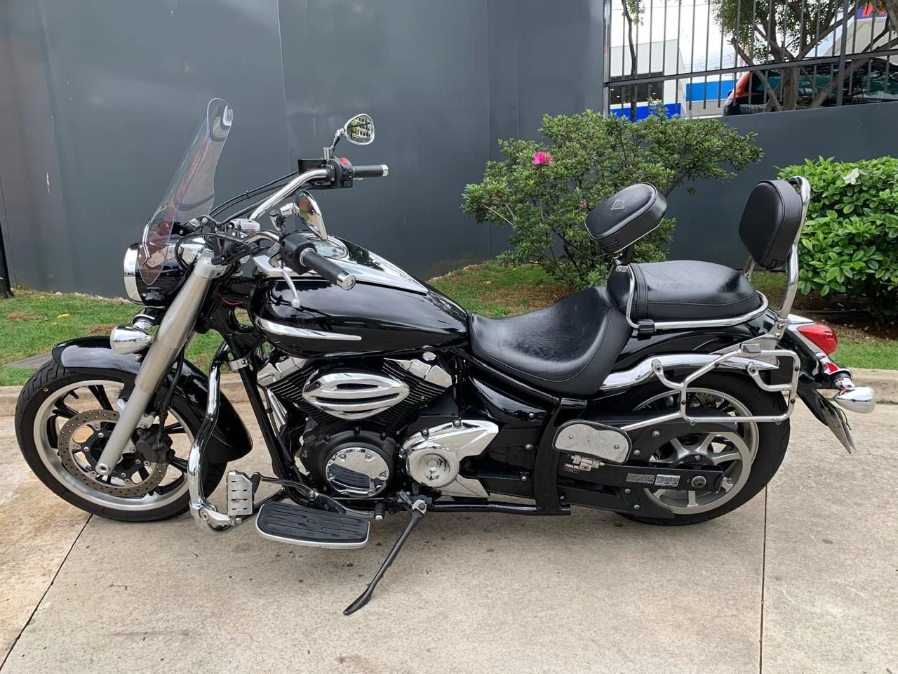 YAMAHA XVS 950A MIDNIGHT STAR