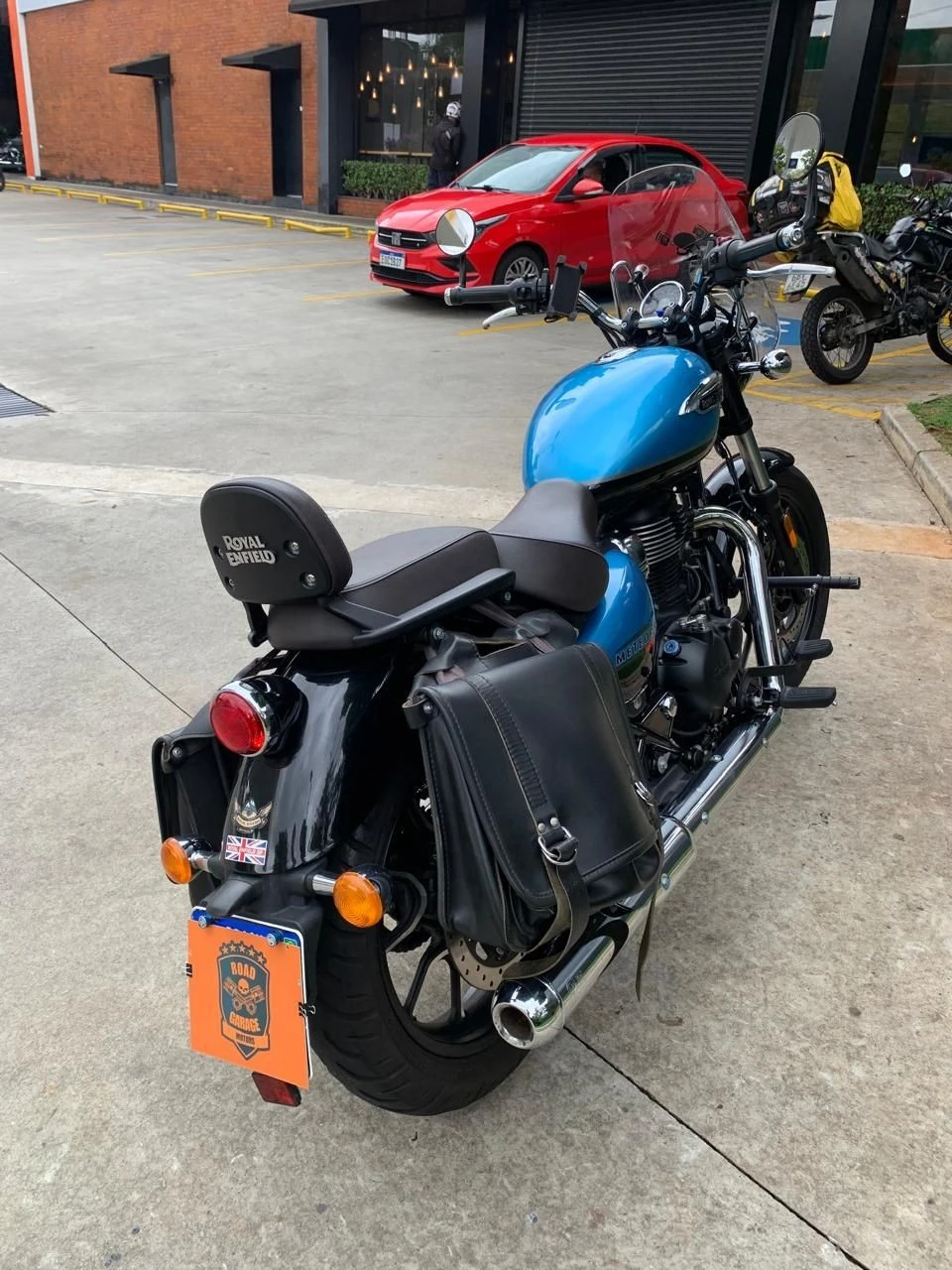 ROYAL ENFIELD CLASSIC 500