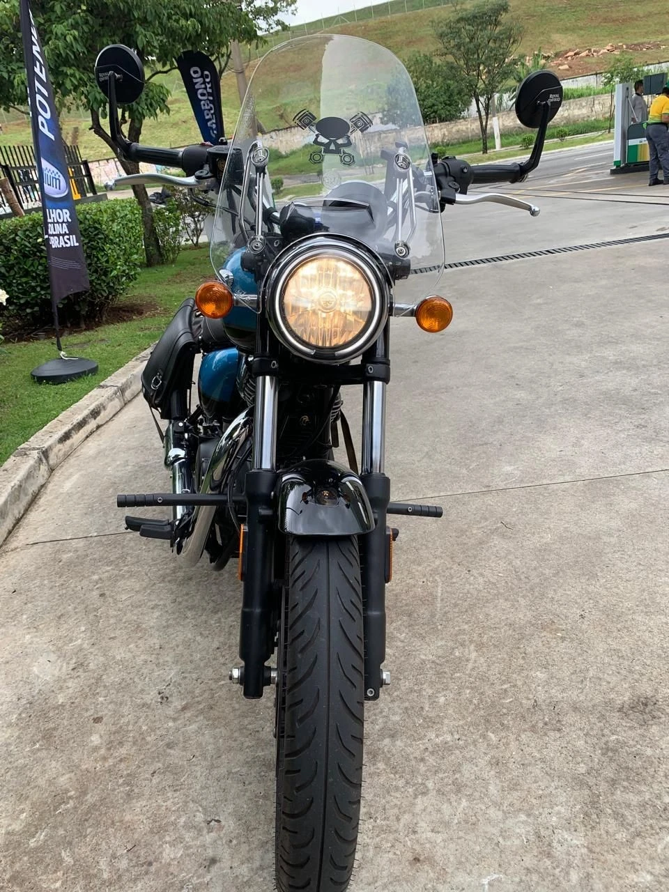 ROYAL ENFIELD CLASSIC 500