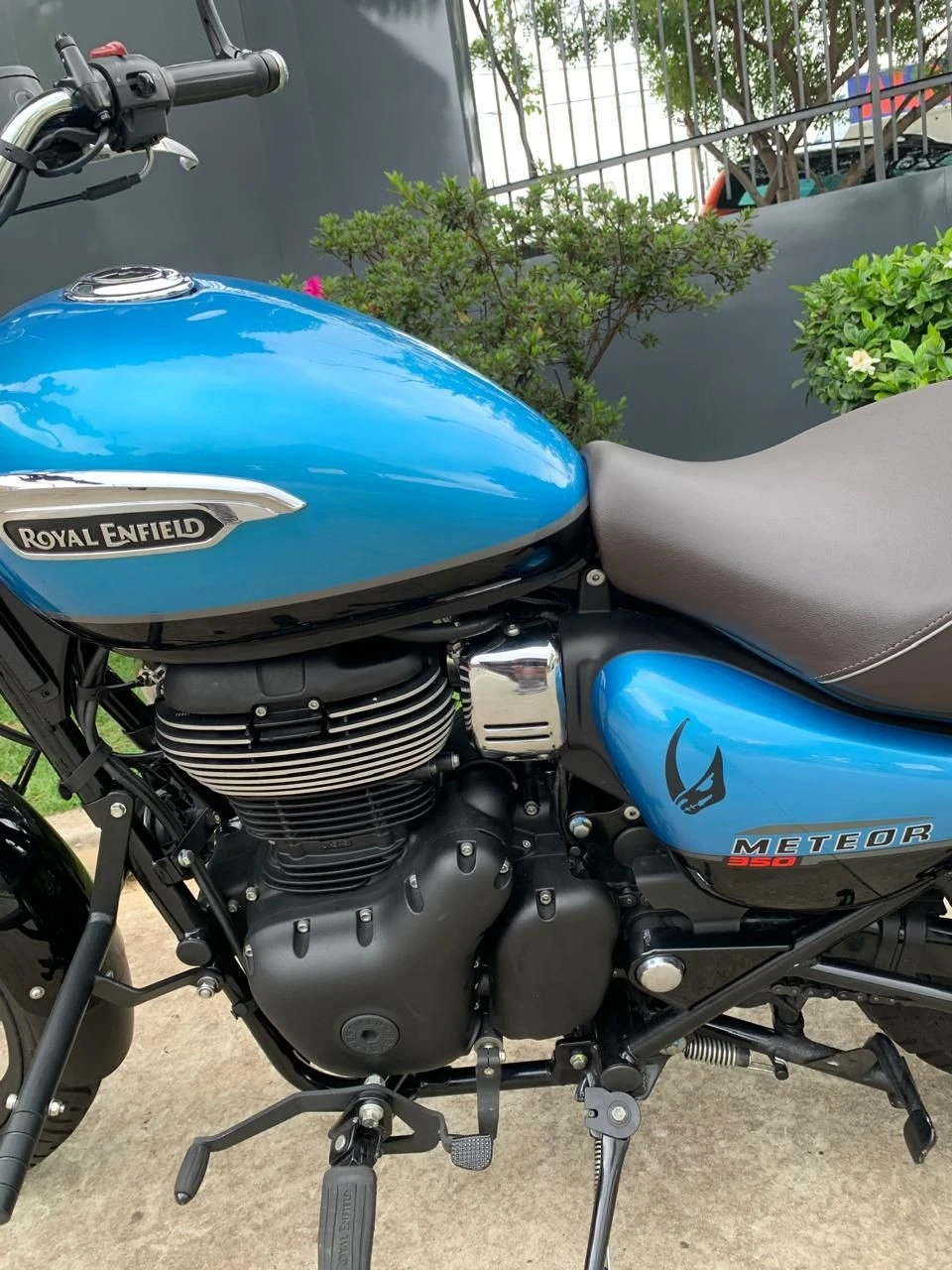 ROYAL ENFIELD CLASSIC 500