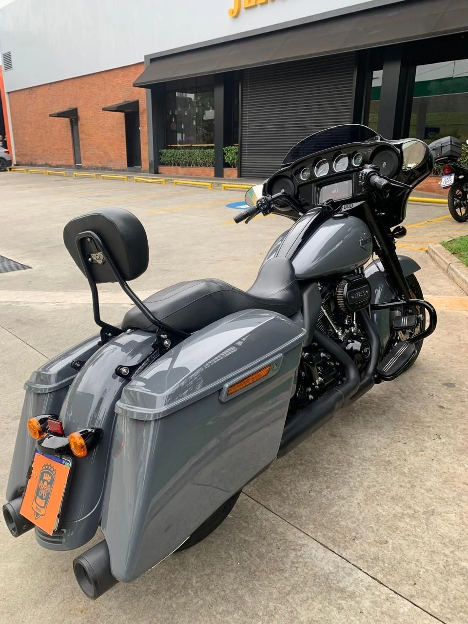 HARLEY-DAVIDSON STREET GLIDE SPECIAL