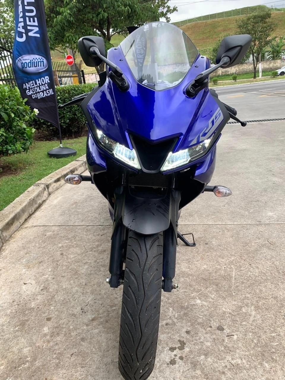 YAMAHA YZF R15