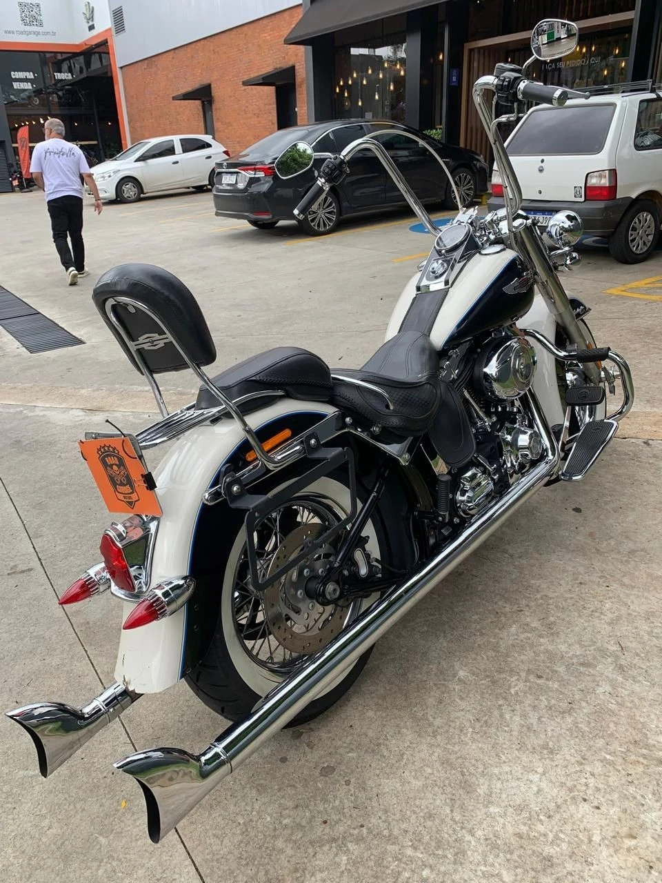 HARLEY-DAVIDSON SOFTAIL DELUXE