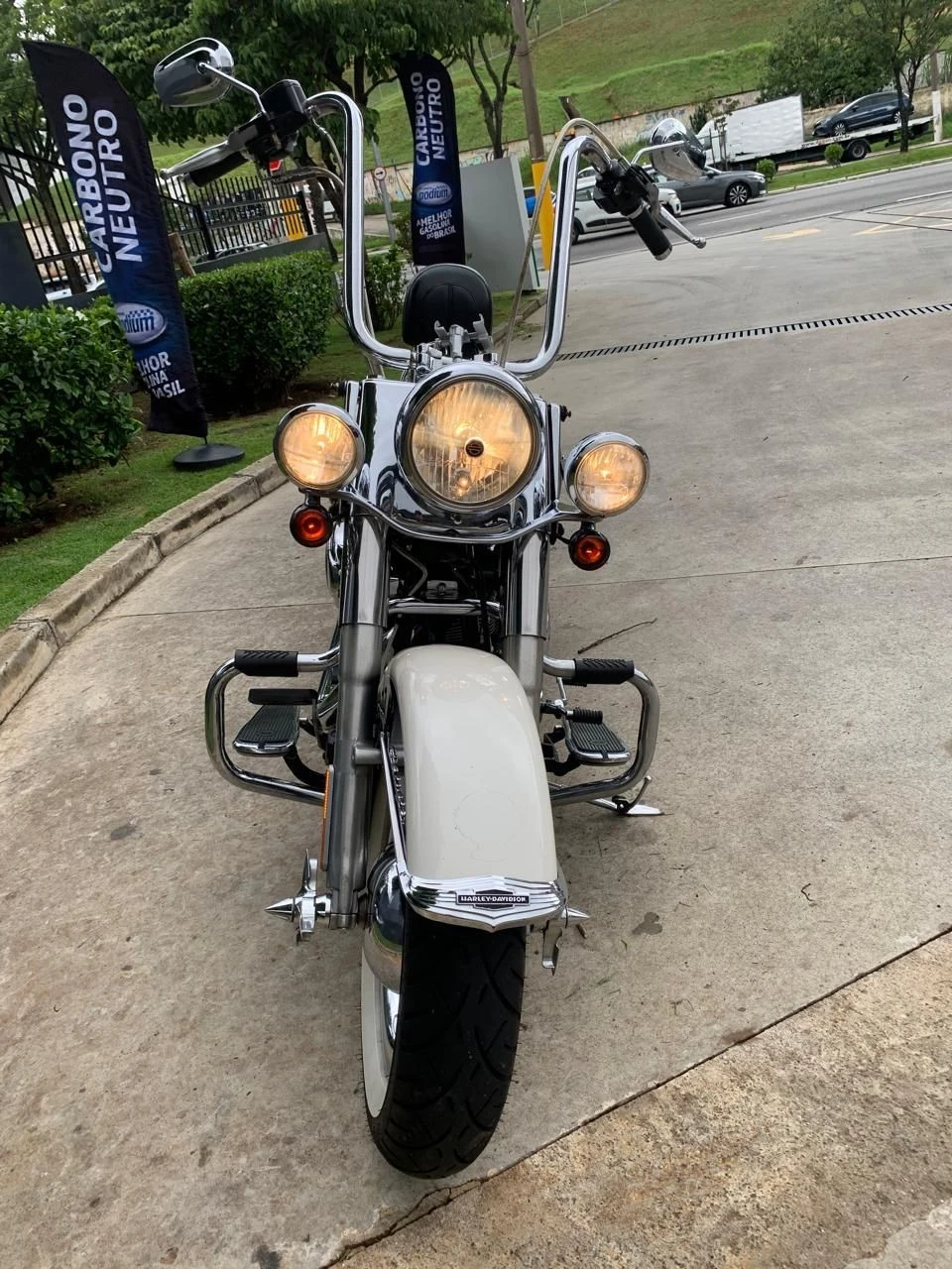 HARLEY-DAVIDSON SOFTAIL DELUXE