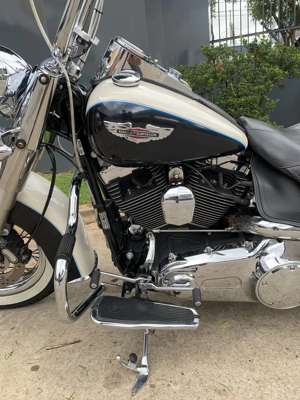 HARLEY-DAVIDSON SOFTAIL DELUXE