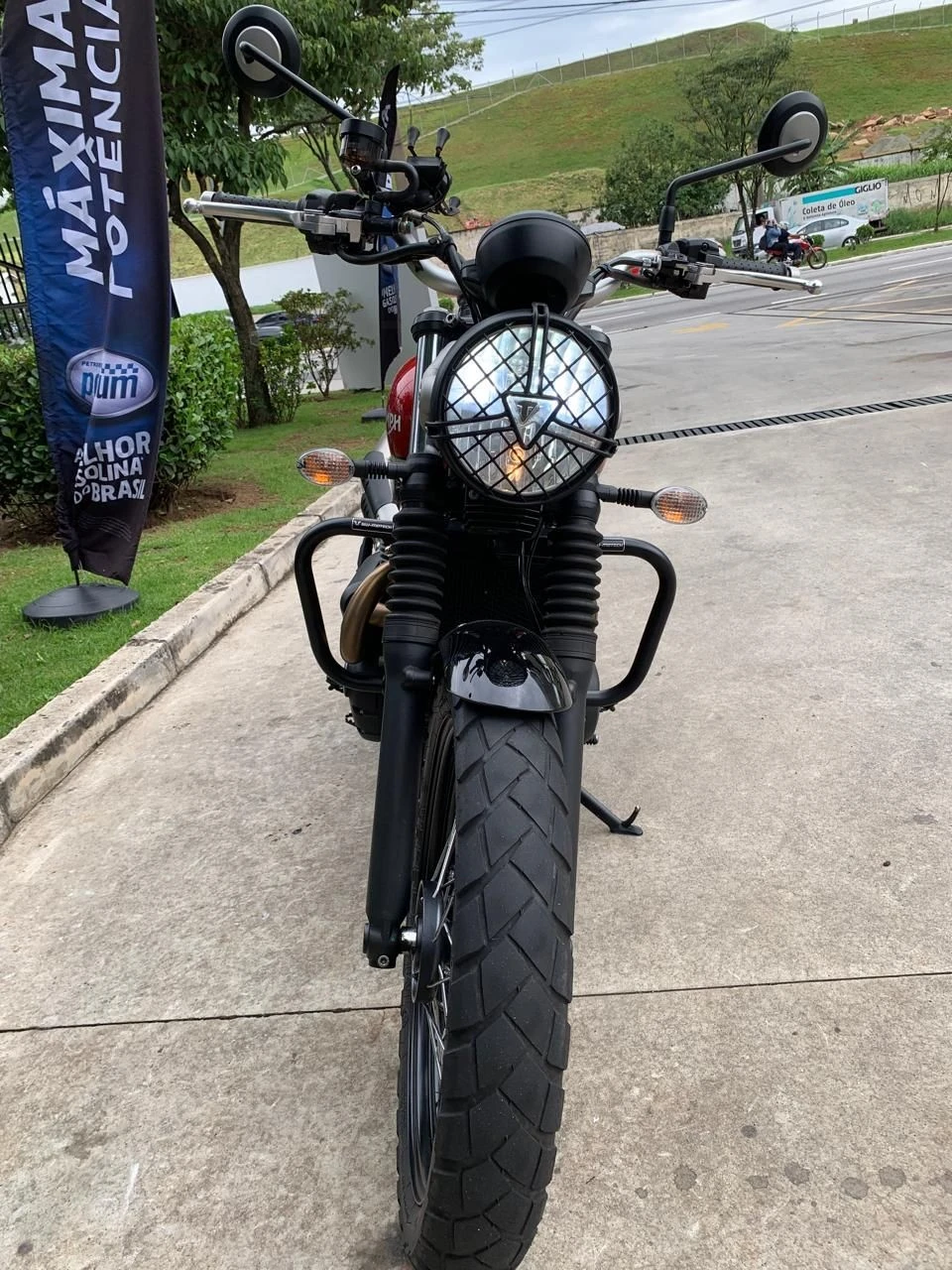 TRIUMPH STREET SCRAMBLER