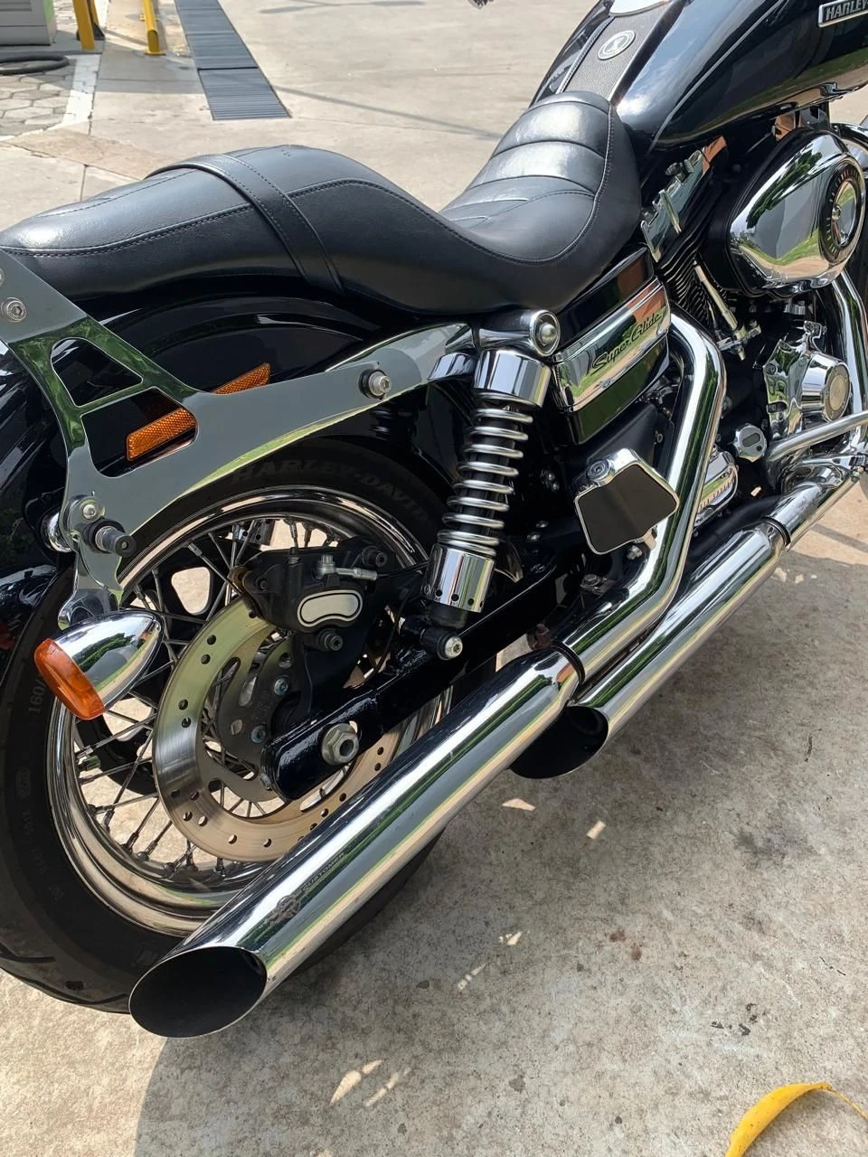 HARLEY-DAVIDSON DYNA SUPER GLIDE CUSTOM