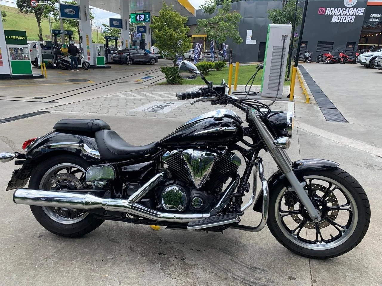 YAMAHA XVS 950A MIDNIGHT STAR