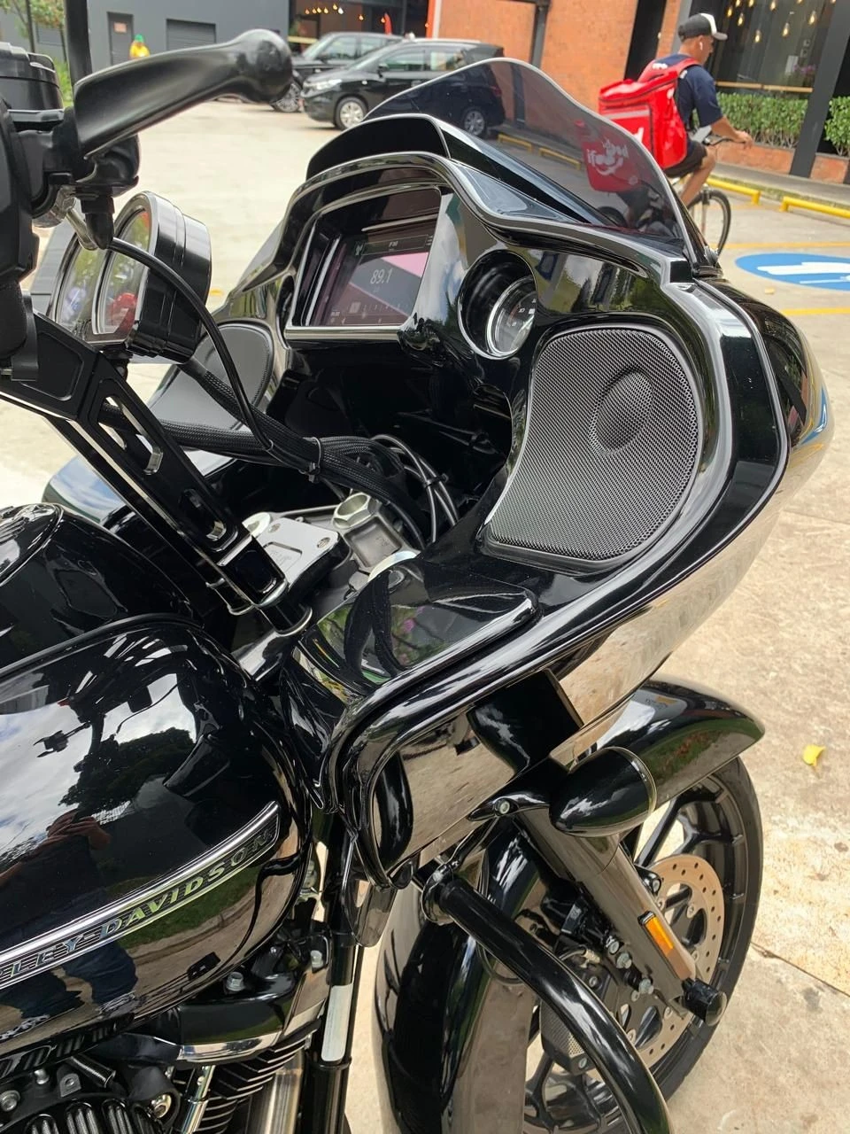 HARLEY-DAVIDSON ROAD GLIDE SPECIAL