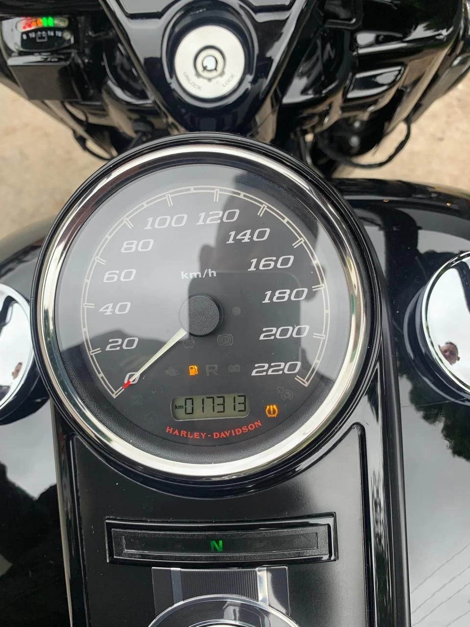 HARLEY-DAVIDSON ROAD KING SPECIAL