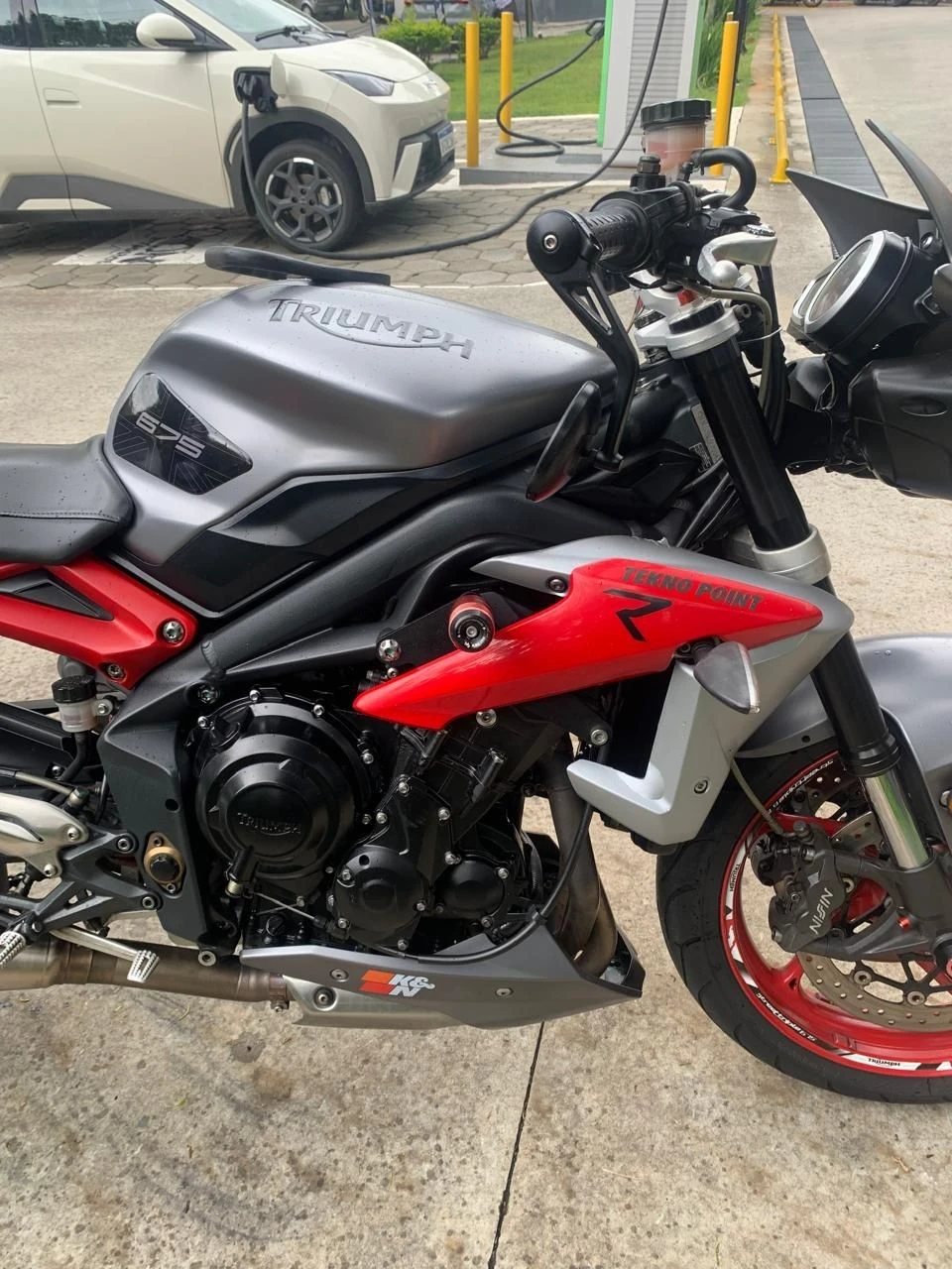 TRIUMPH STREET TRIPLE R ABS
