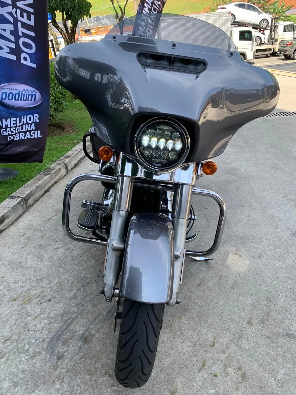 HARLEY-DAVIDSON STREET GLIDE