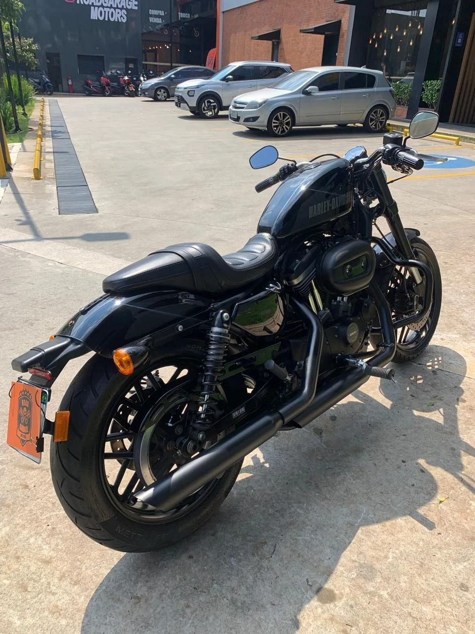 HARLEY-DAVIDSON SPORTSTER ROADSTER