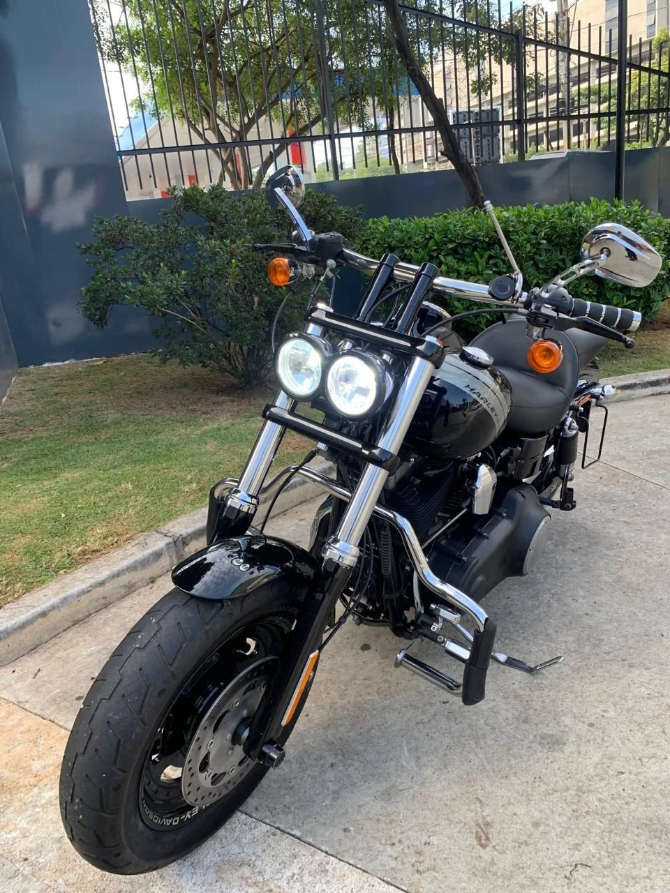 HARLEY-DAVIDSON DYNA FAT BOB