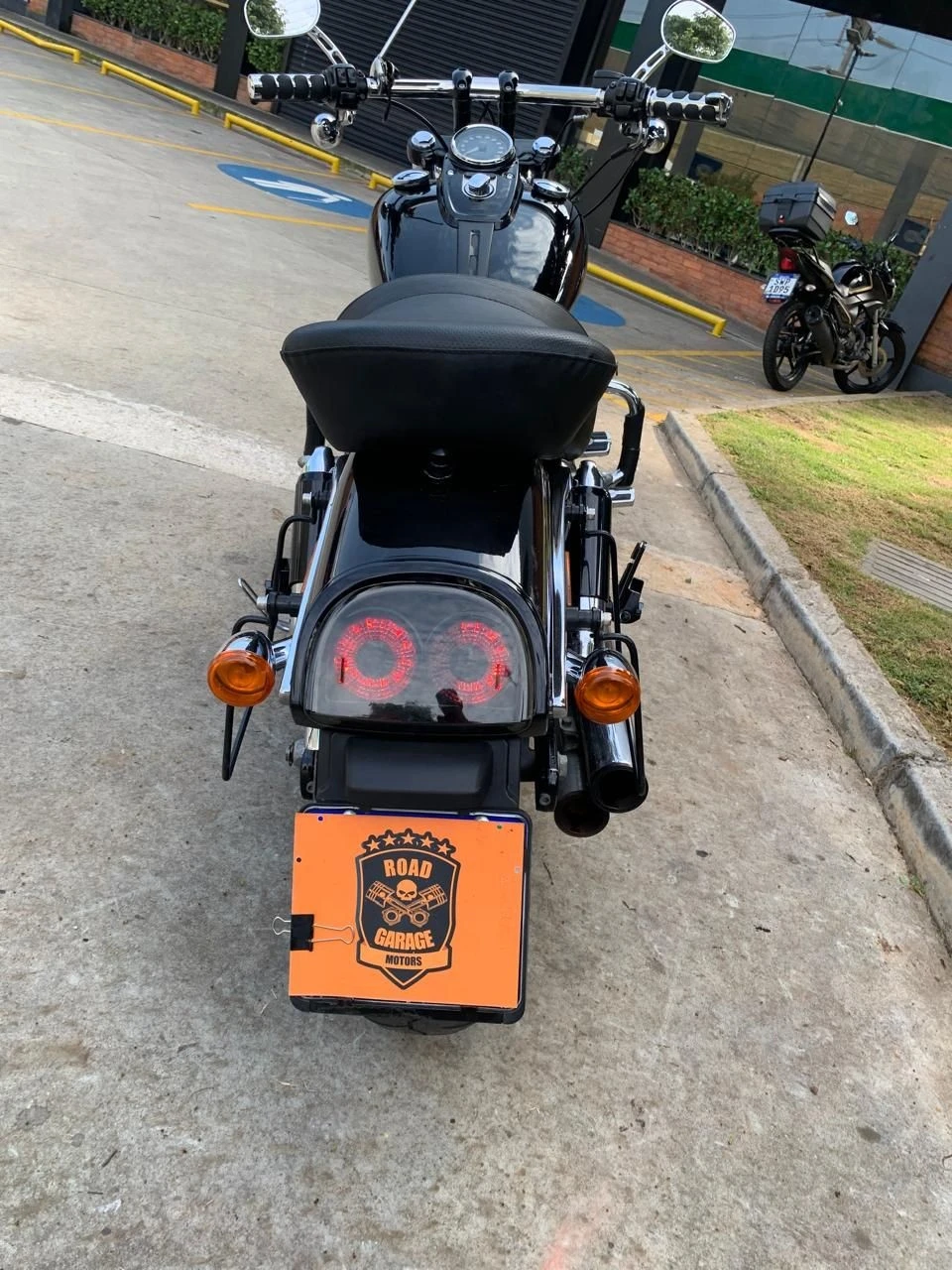 HARLEY-DAVIDSON DYNA FAT BOB