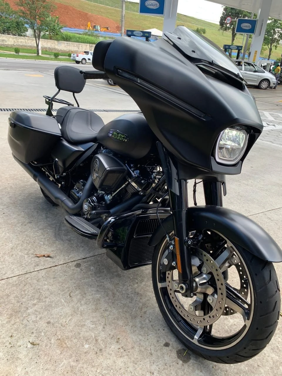 HARLEY-DAVIDSON STREET GLIDE SPECIAL