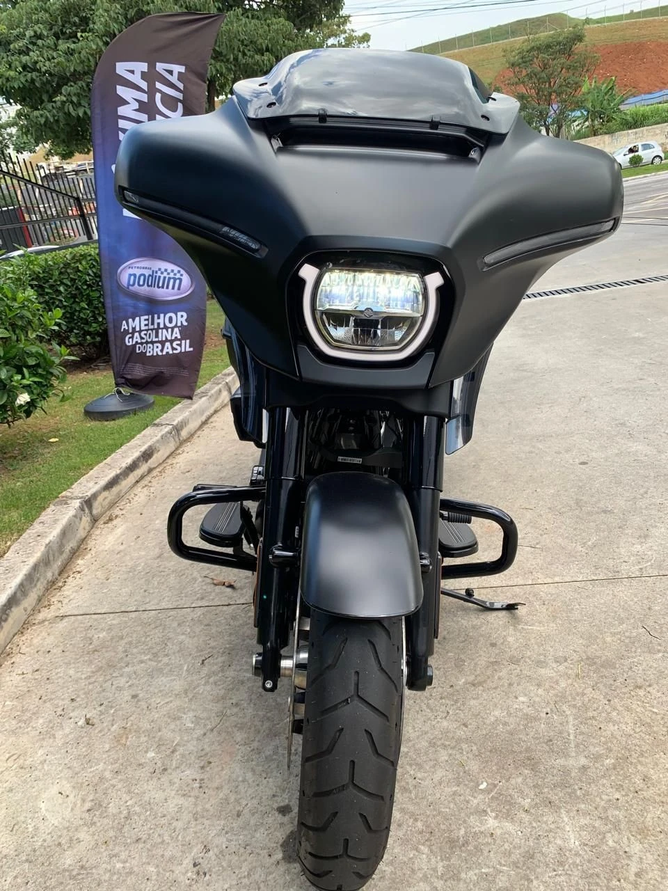 HARLEY-DAVIDSON STREET GLIDE SPECIAL