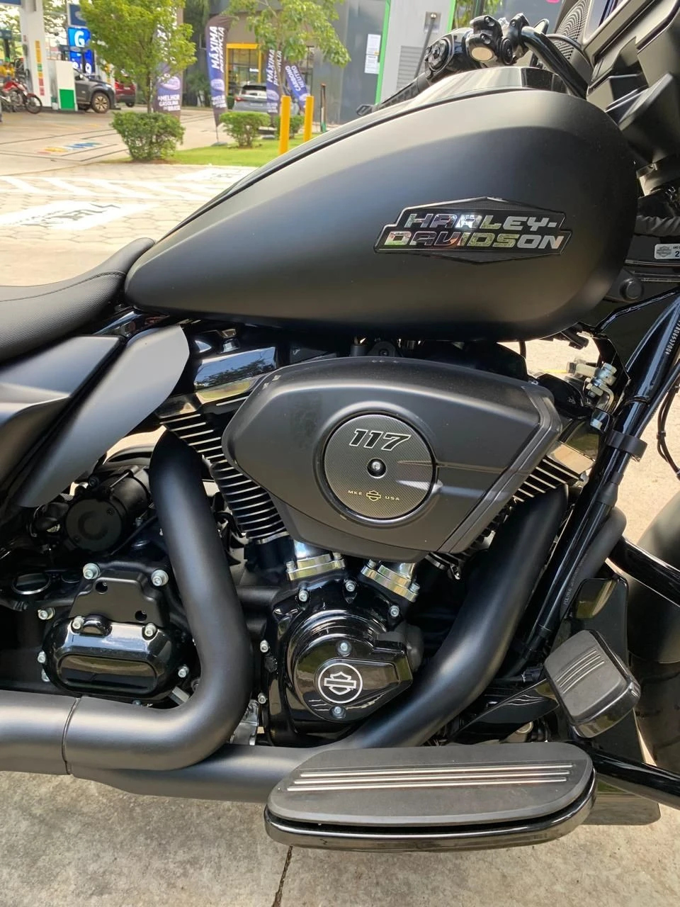 HARLEY-DAVIDSON STREET GLIDE SPECIAL