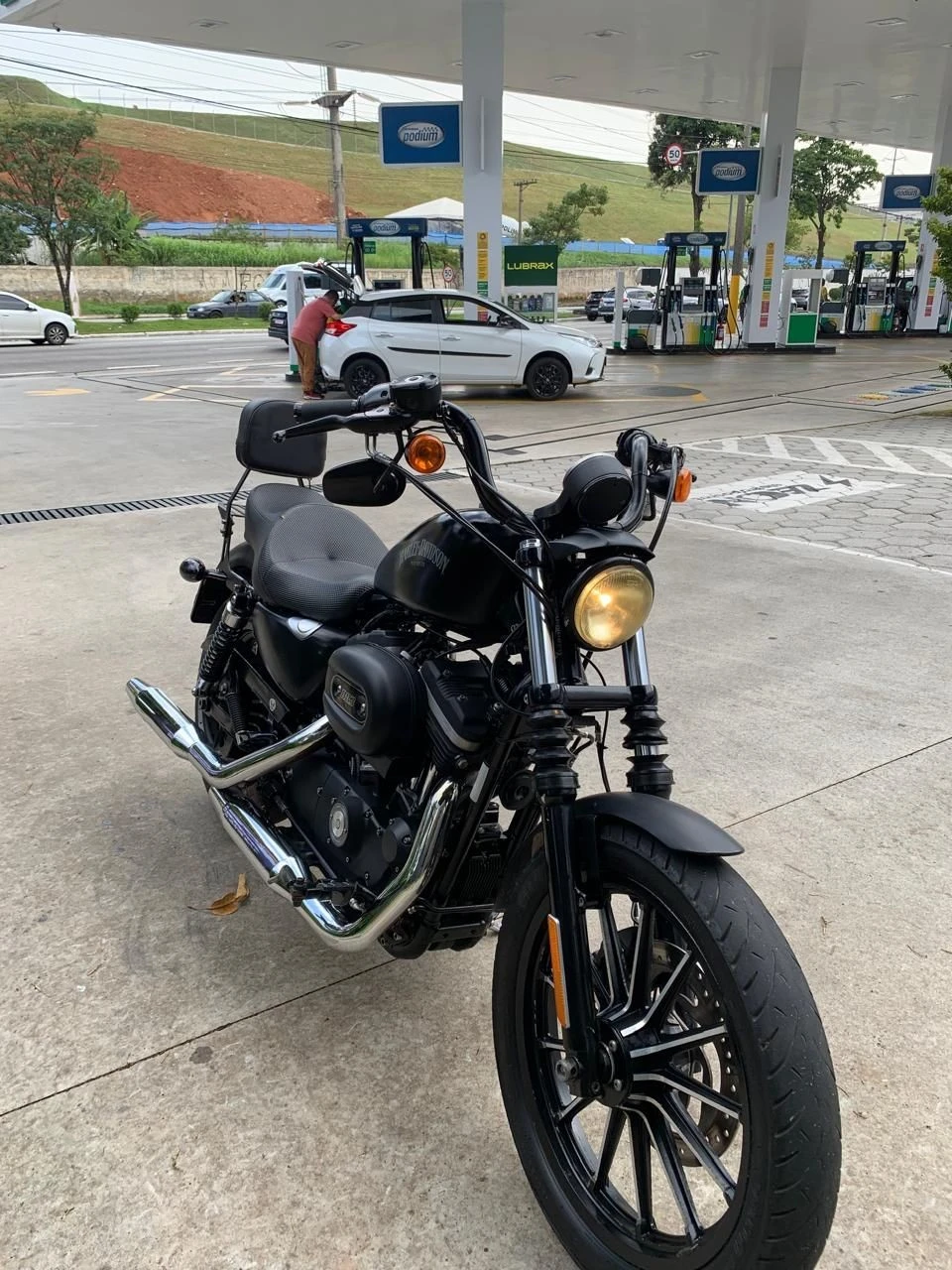 HARLEY-DAVIDSON SPORTSTER XL 883 N IRON