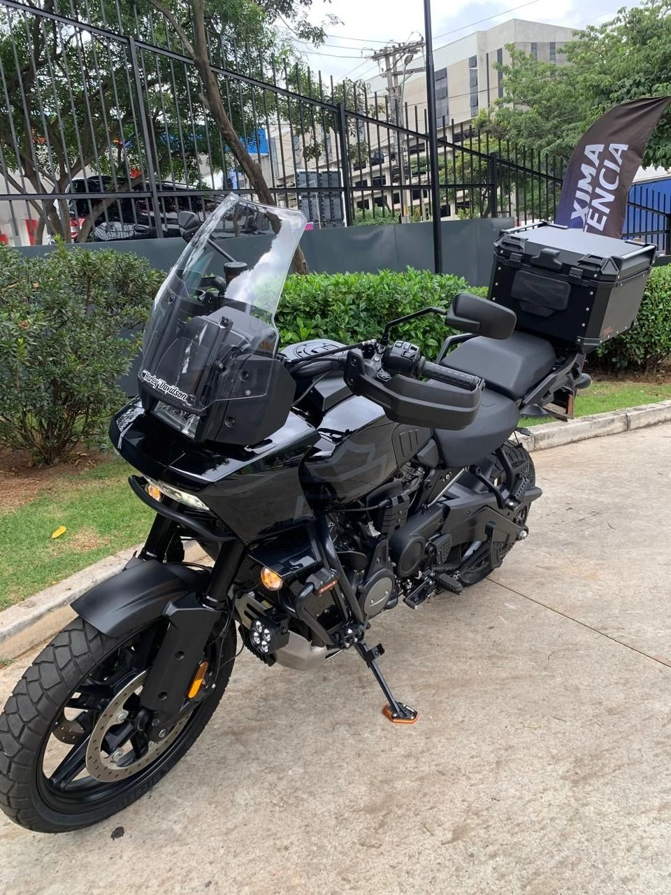 HARLEY-DAVIDSON PAN AMERICA 1250 S