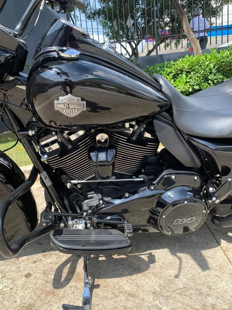 HARLEY-DAVIDSON ROAD KING SPECIAL