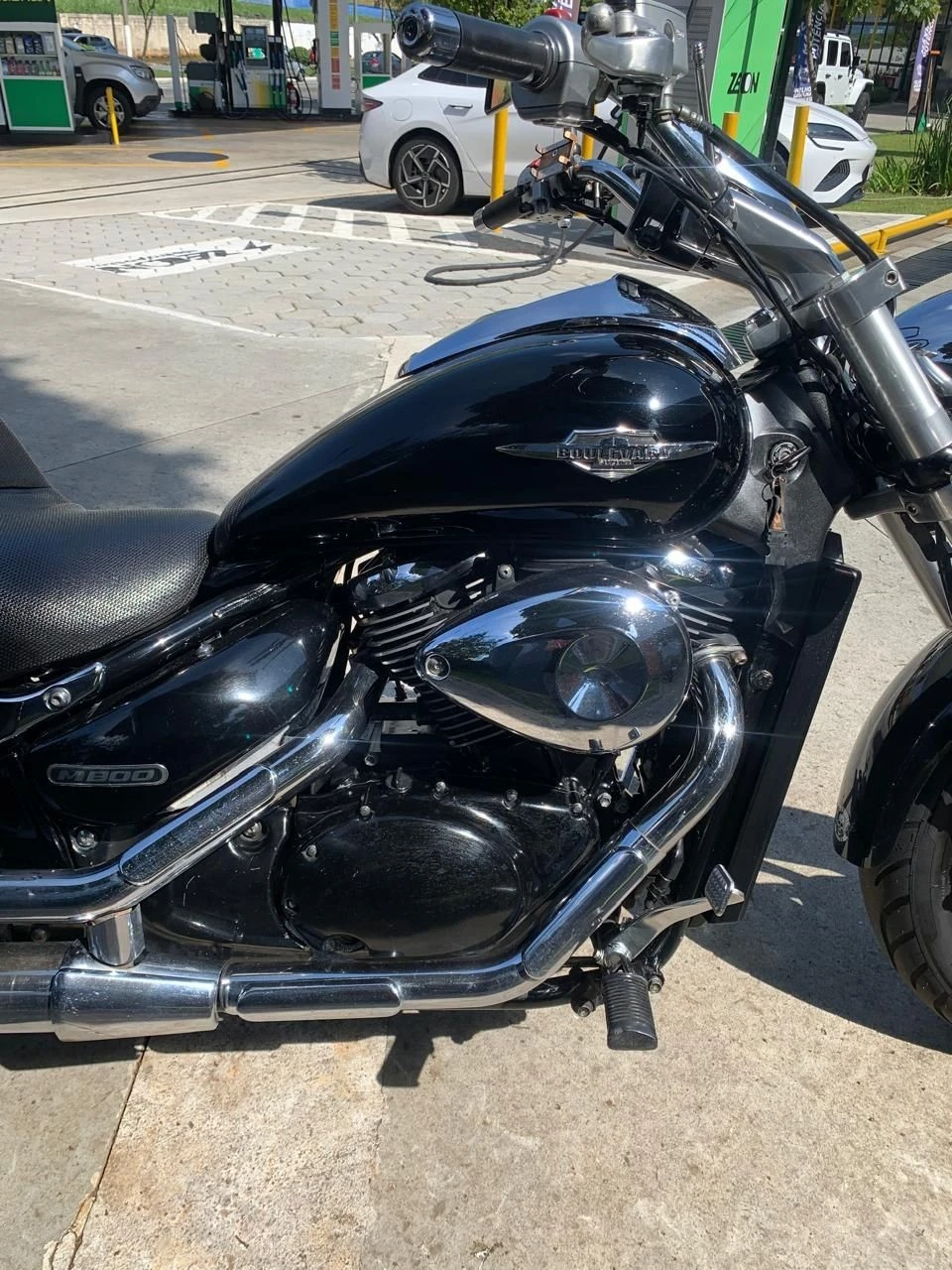 SUZUKI BOULEVARD M800