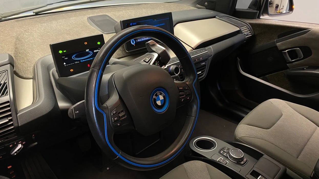 BMW i3
