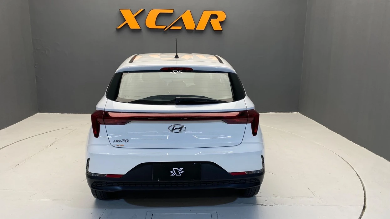 HYUNDAI HB20