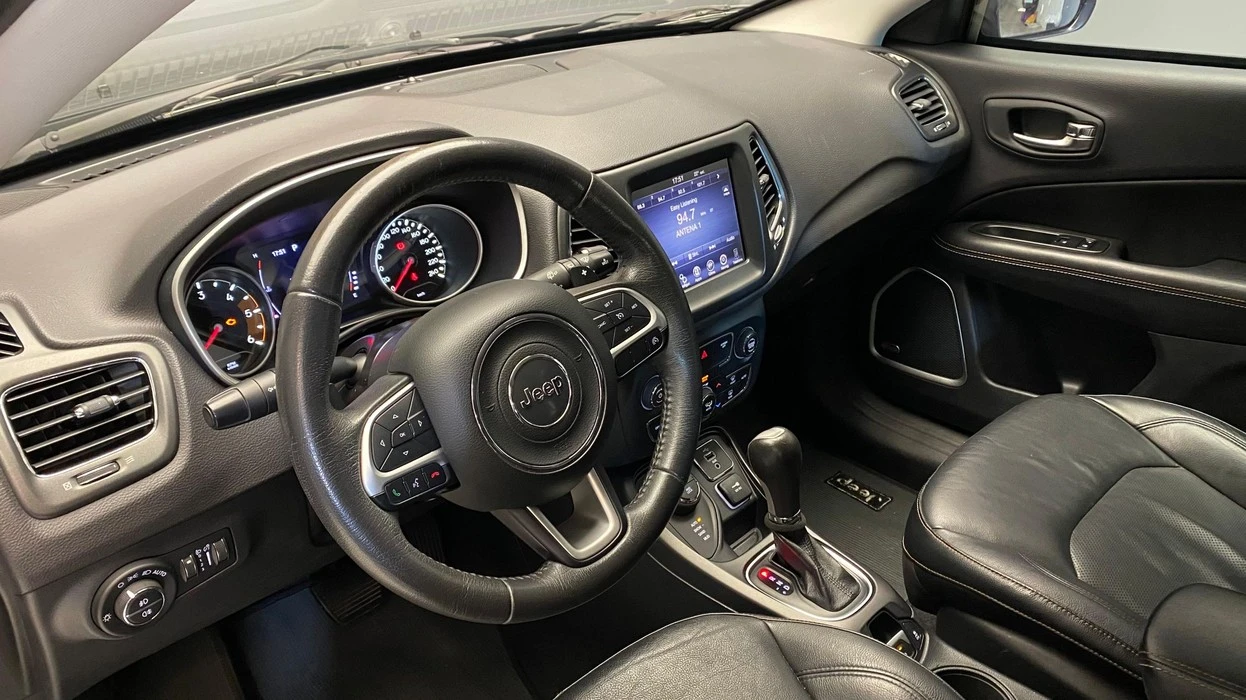 JEEP COMPASS